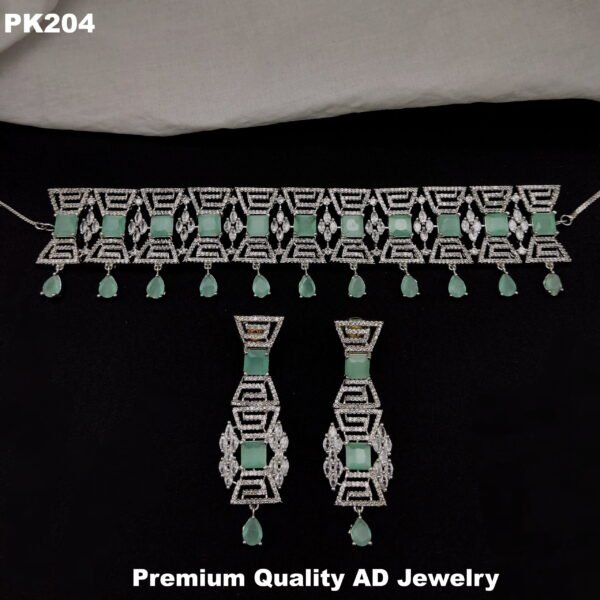 Choker set light green