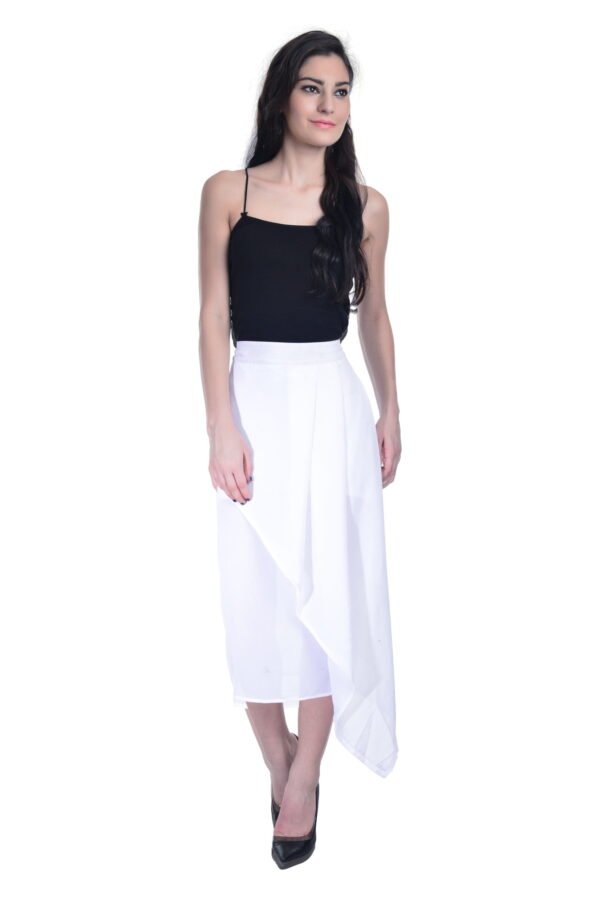 Asymmetrical skirt