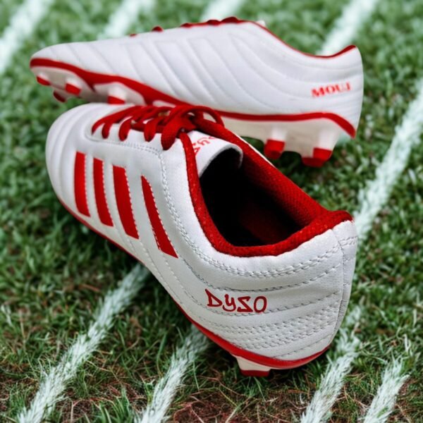 Sakuda football shoes for men with lightweight design and durable grip